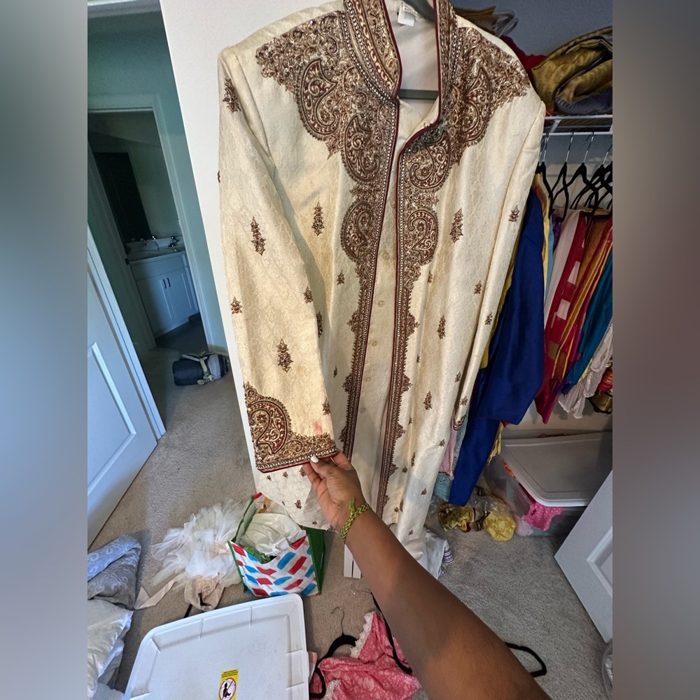 Mens sherwani